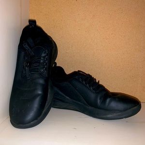 Black Women’s Clove Shoes - HEALTHCARE WORKERS